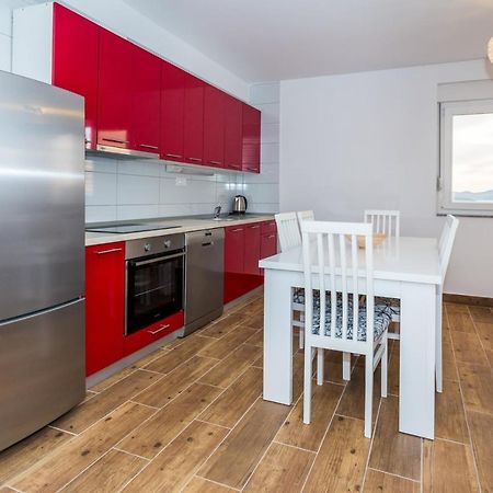 Apartament Butique Maris Komarna Zewnętrze zdjęcie